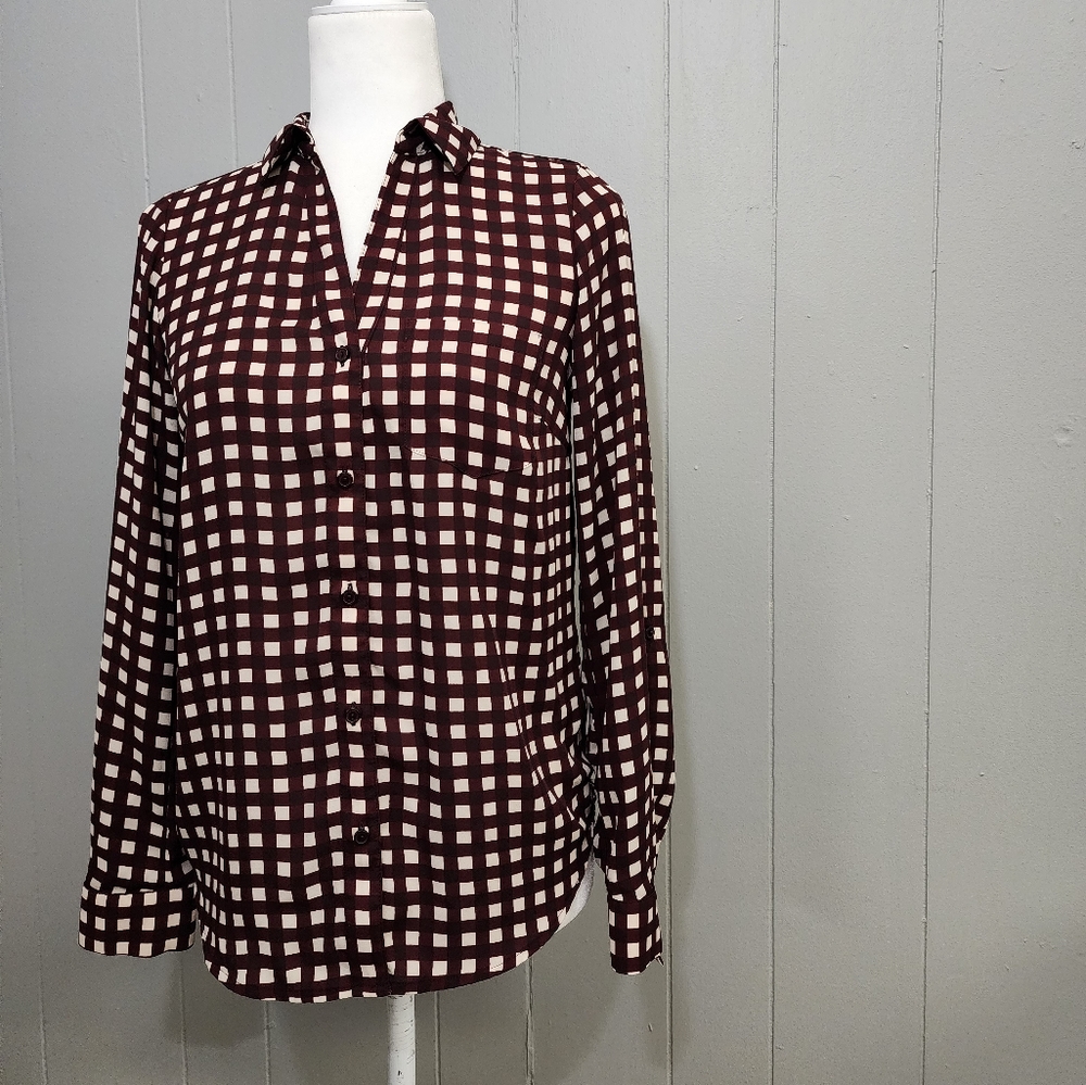 4/25$ The Limited Ashton Button Up Blouse Size XS - Picture 3 of 12